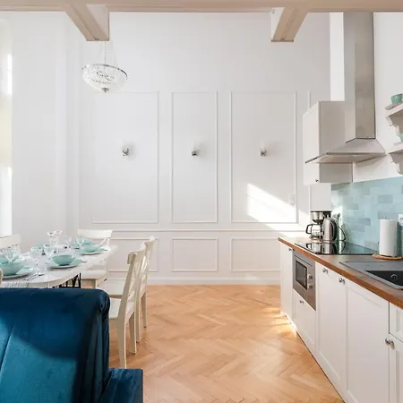 Krolewska By Your Freedom Apartment